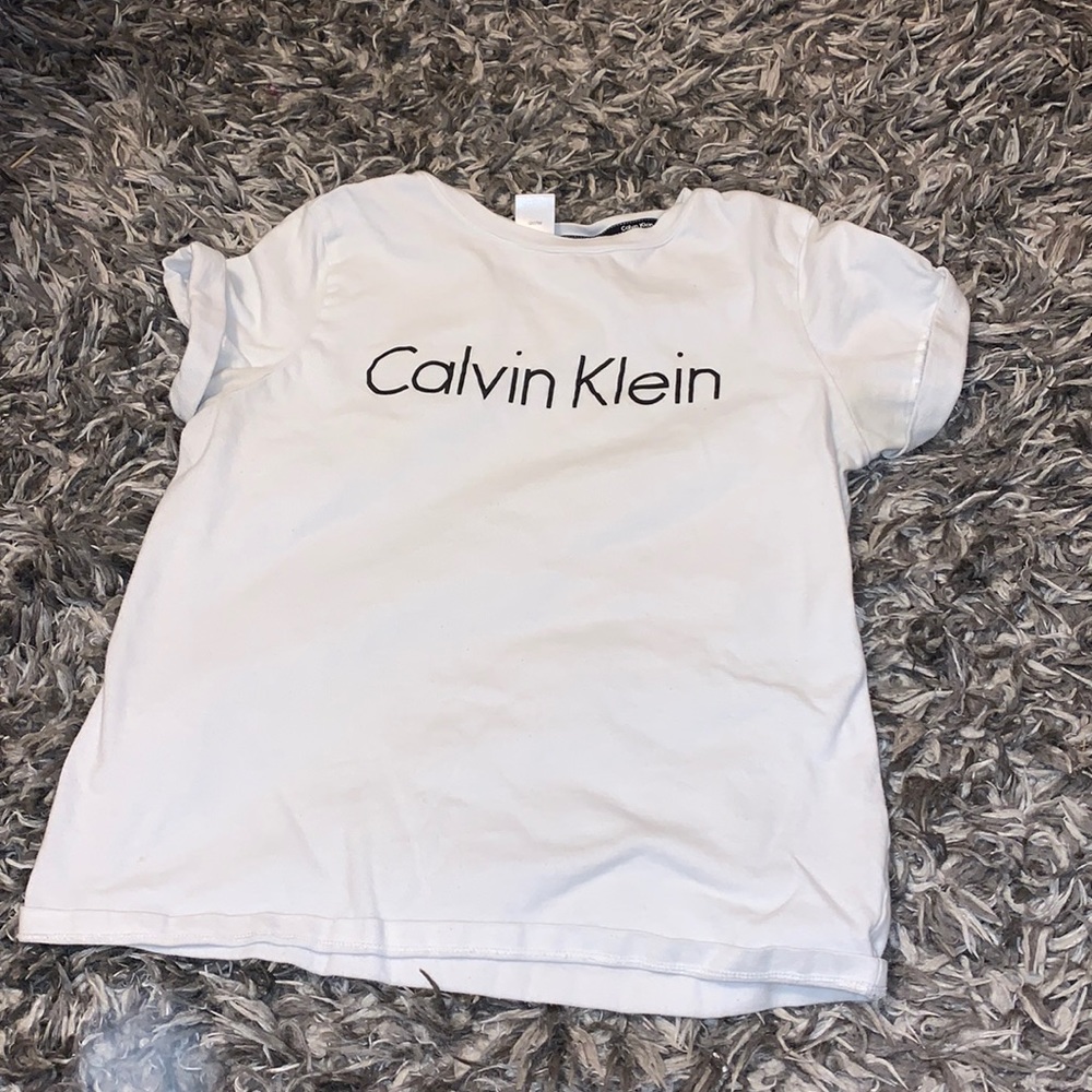 White Calvin Klein basic white tee 👕